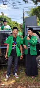 IMG-20251027-WA0054-135x300 KIRAB HARI SANTRI 2025 MWCNU GUNUNG PUTRI DIIKUTI PESERTA SEPANJANG SATU KILOMETER