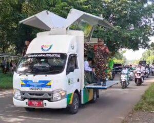 IMG_20251027_165441-300x240 KIRAB HARI SANTRI 2025 MWCNU GUNUNG PUTRI DIIKUTI PESERTA SEPANJANG SATU KILOMETER